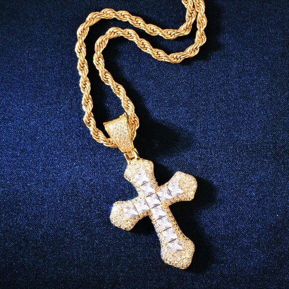 Iced Out Gold & Silver Color Cross Pendant For Men with Rope Chain - Picture 5 of 9